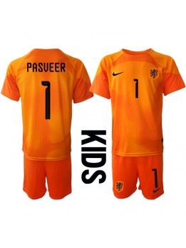 Otroški Nogometna dresi replika Nizozemska Remko Pasveer #1 Vratar Gostujoči SP 2022 Kratek rokav (+ hlače)